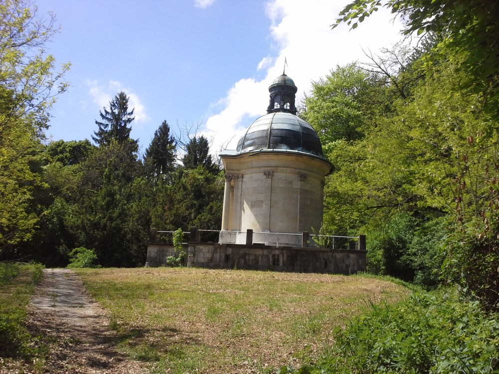 Anton Aleksander von Auersperg Anastasius Grün Slovenski grobovi